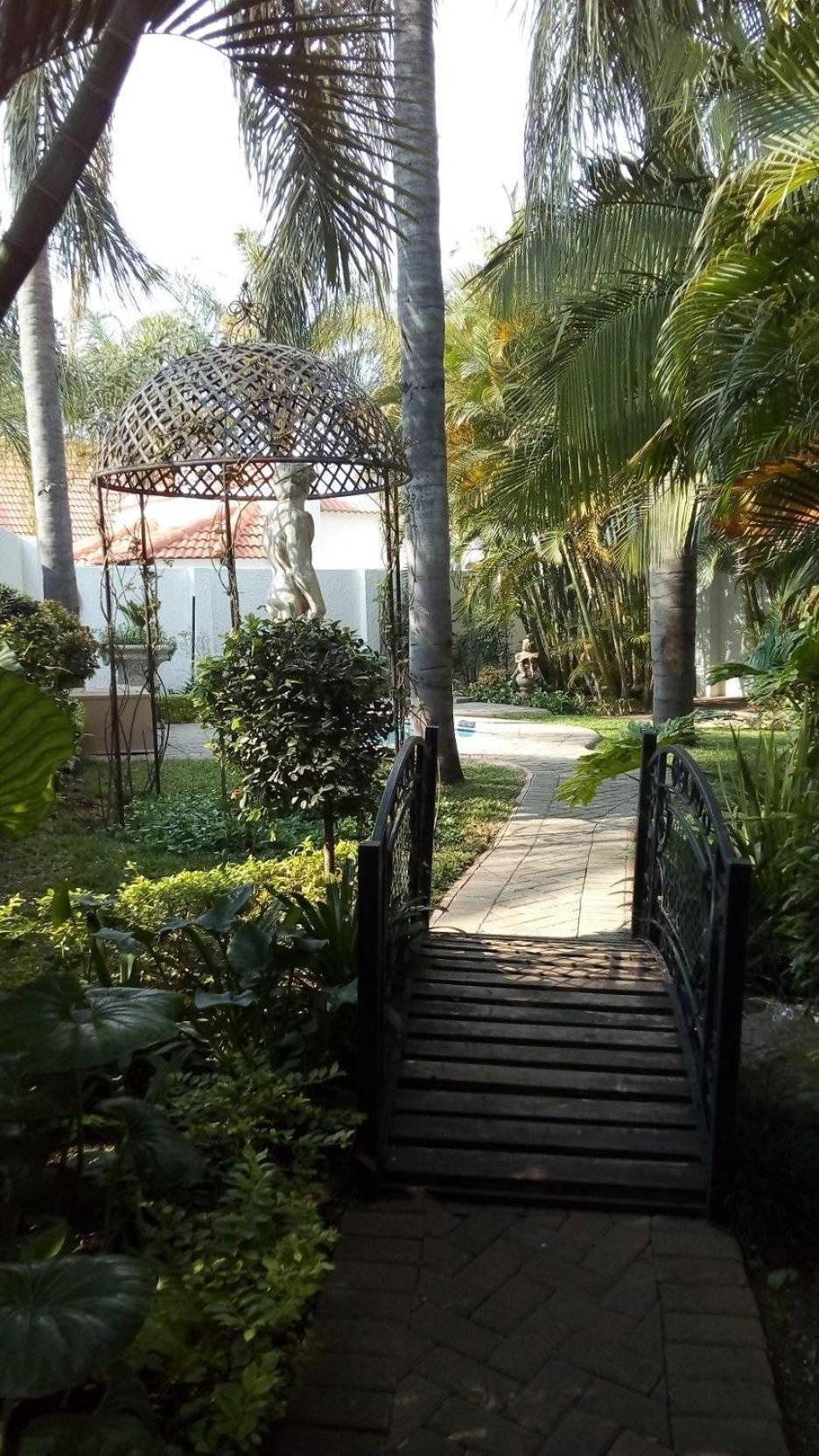 Casa Grande Guest Lodge Brits Buitenkant foto